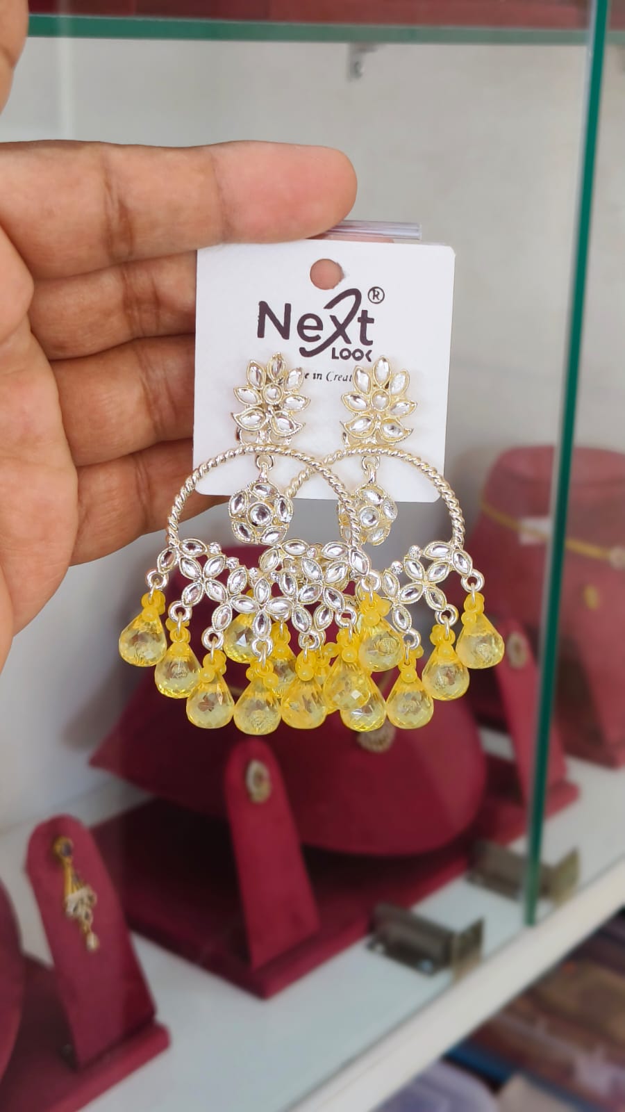 Elegant Design Kundan Dangle Earrings