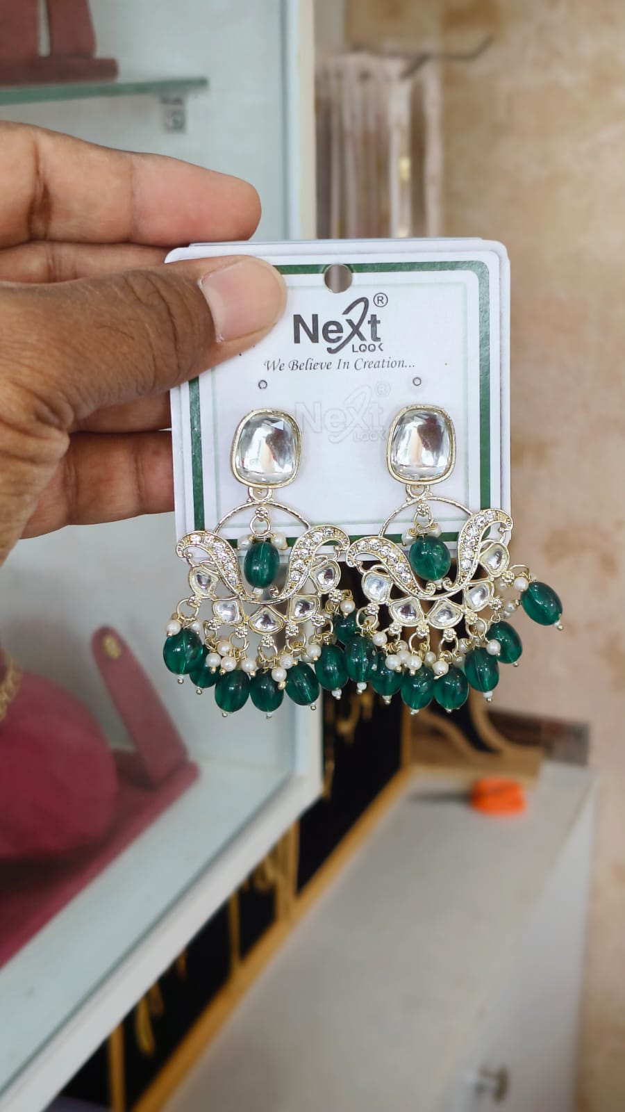 Gorgeous Kundan Dangle Earring