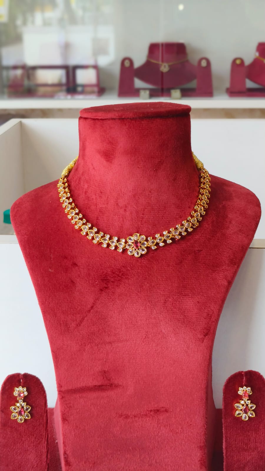 Classic American Diamond Necklace