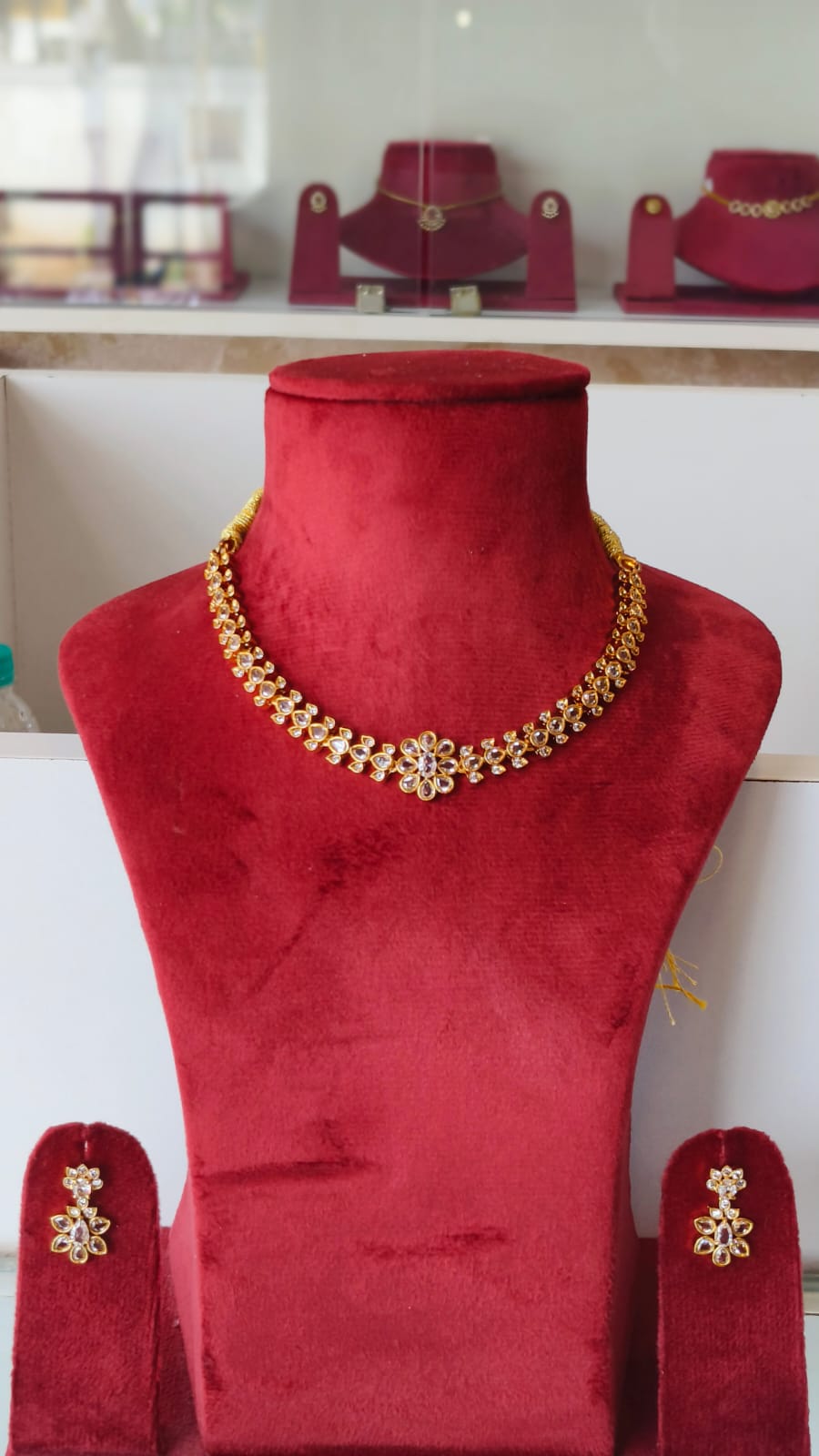 Classic American Diamond Necklace