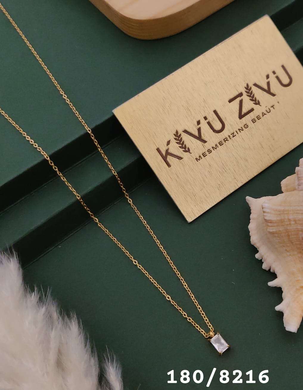 White Stone Pendant Chain